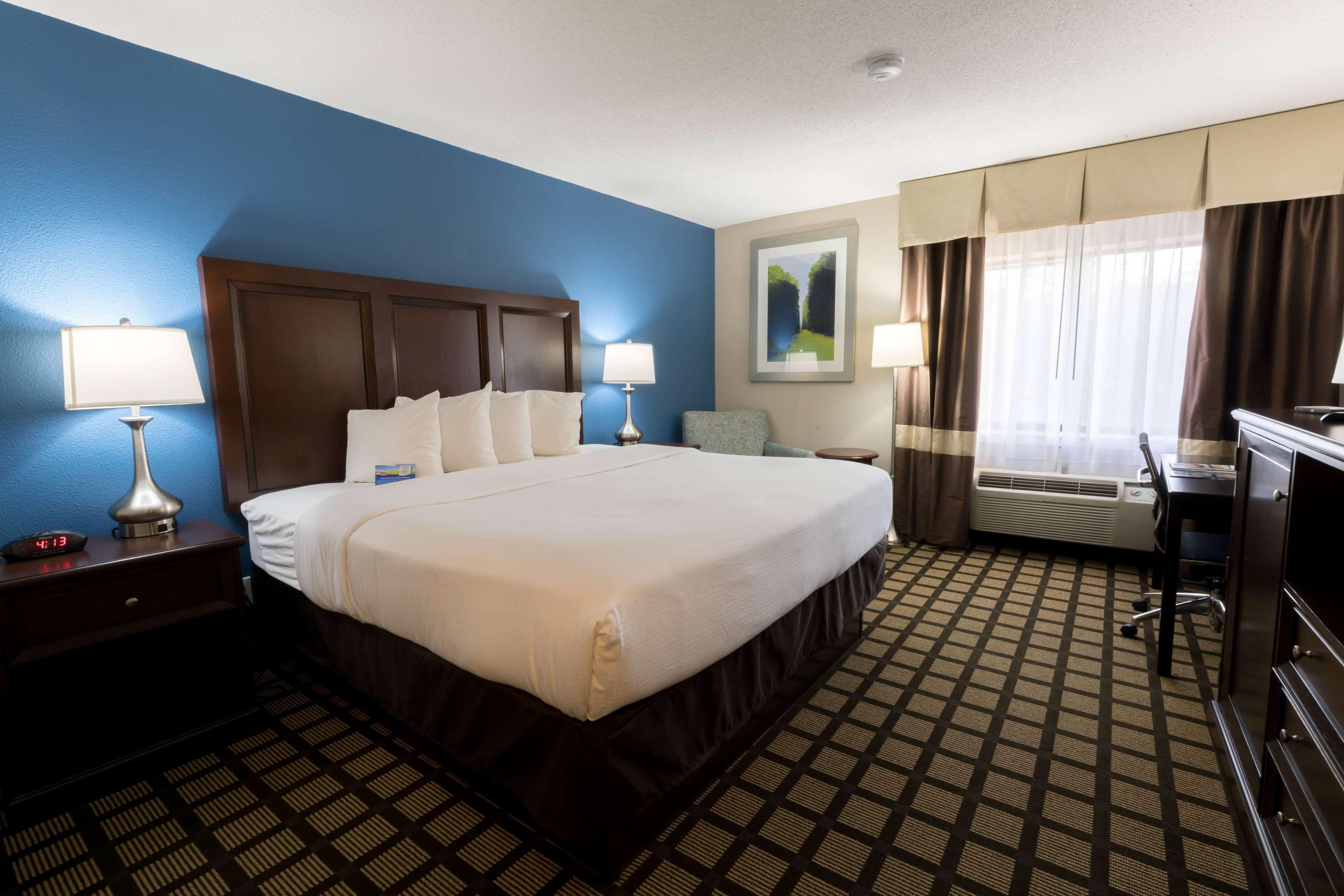 Hotel Baymont By Wyndham Detroit Airport/Romulus Exteriér fotografie