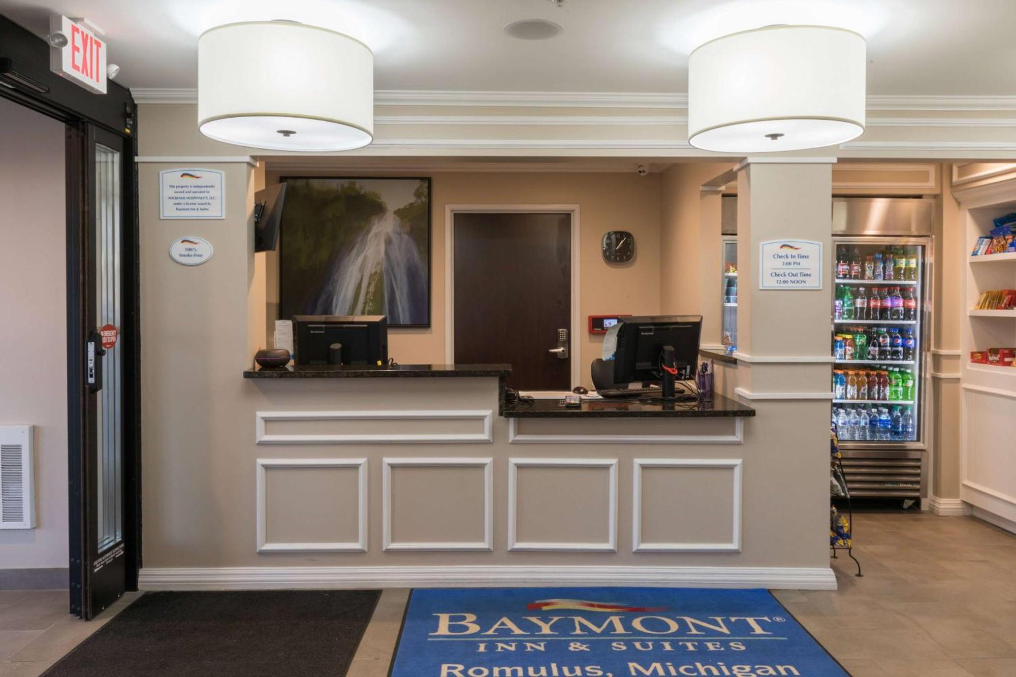 Hotel Baymont By Wyndham Detroit Airport/Romulus Exteriér fotografie