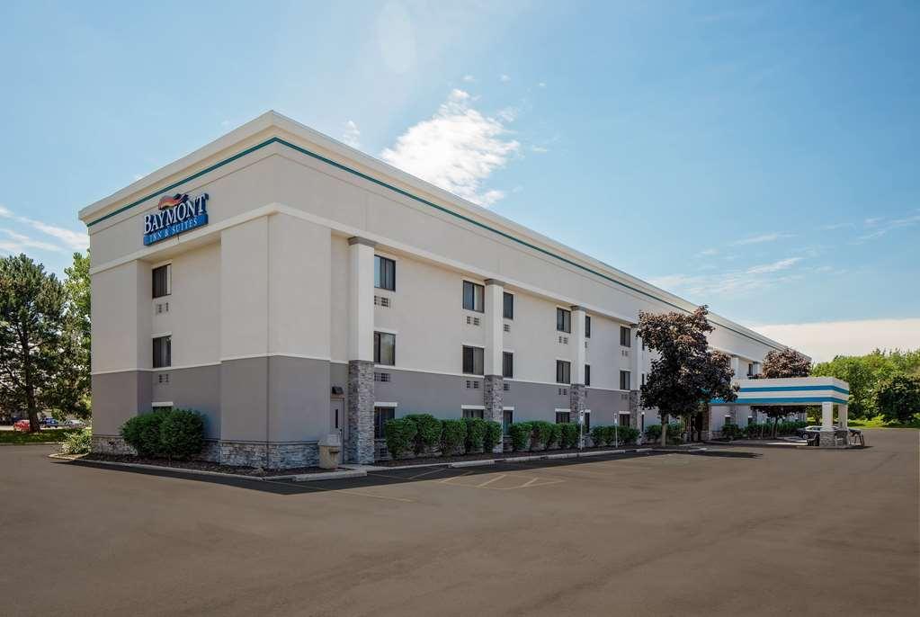 Hotel Baymont By Wyndham Detroit Airport/Romulus Exteriér fotografie